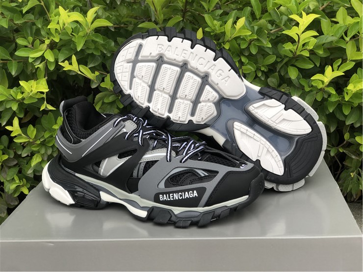 New balenciaga track sneakers cheap